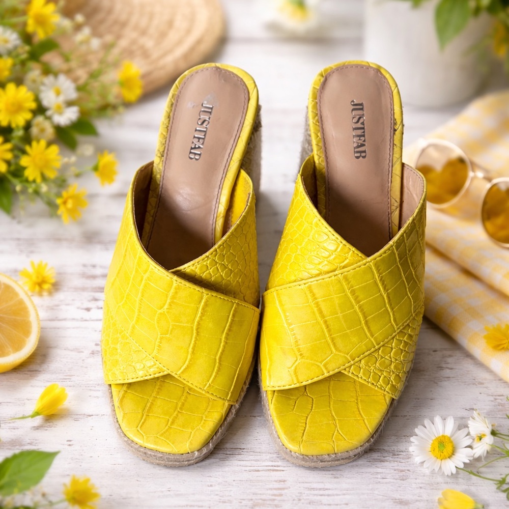 JustFab Say My Name Open Toe Block Heel Mule Sandals Yellow Sz 8